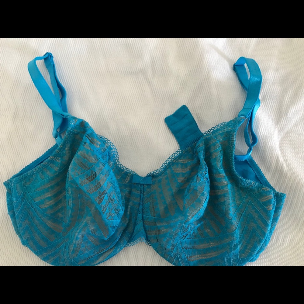 Chantelle 36DD Bright Blue Lace Bra
